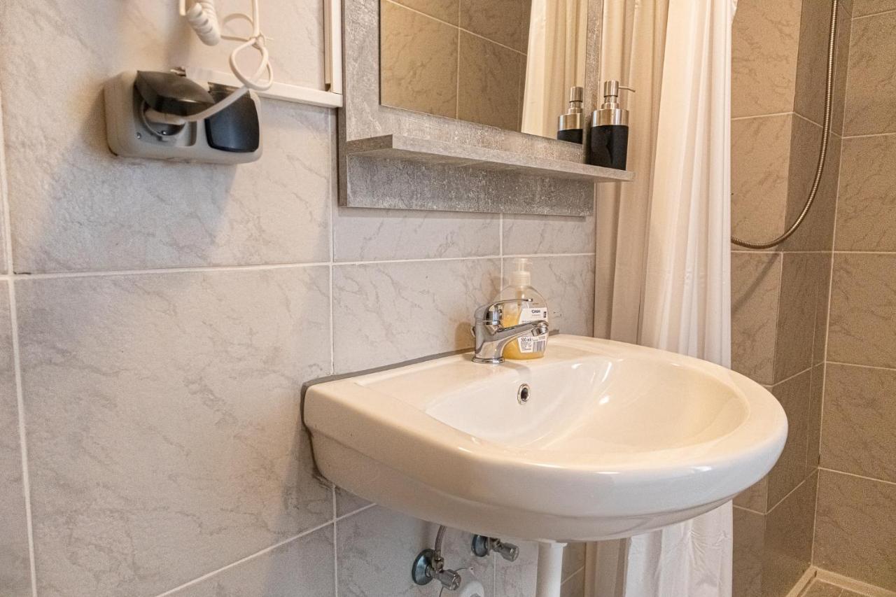 Cozy Room @ Hauptbahnhof - Well Situated & Central Wien Ngoại thất bức ảnh